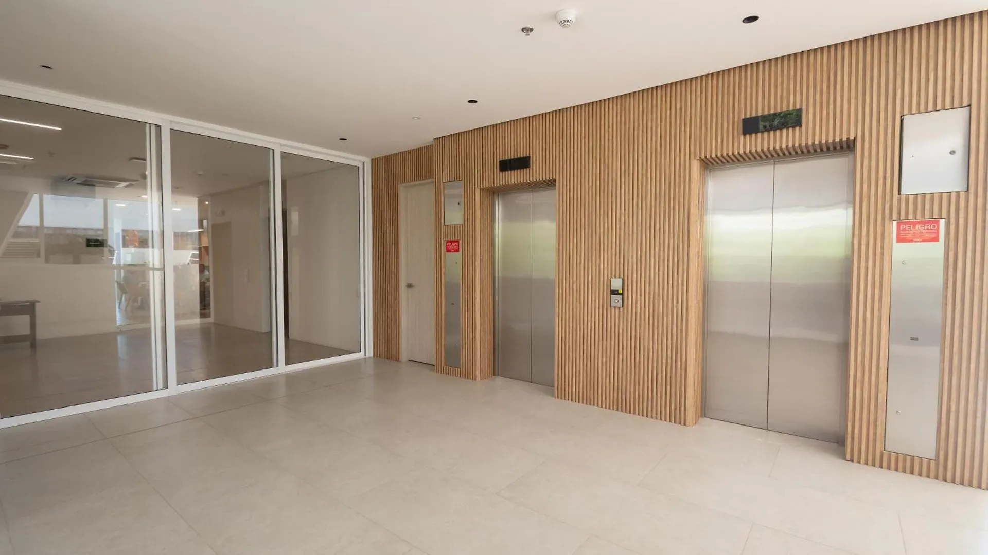 Apartamentos Luxury Hotel Porto Horizonte - Ar Rentals Gaira Colombia
