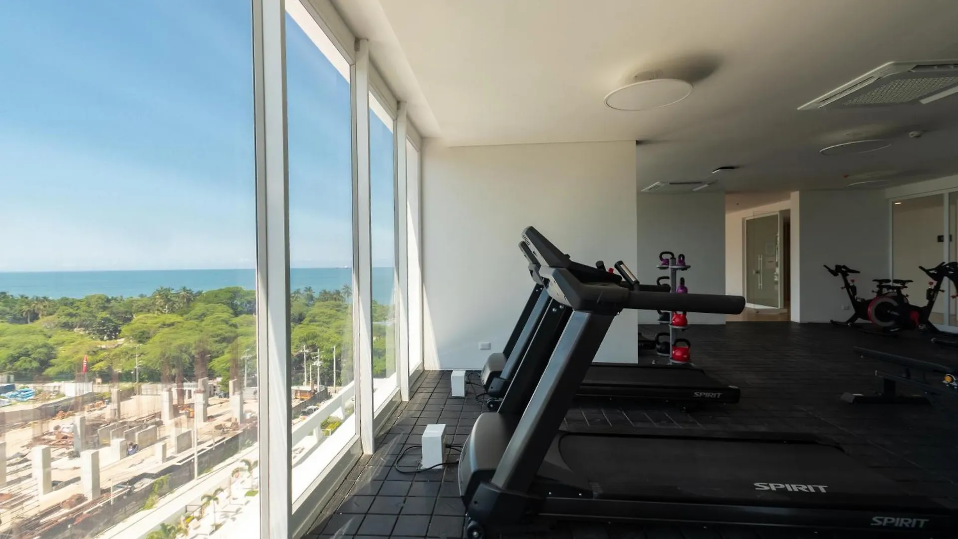 Apartamentos Luxury Hotel Porto Horizonte - Ar Rentals Gaira Apartment