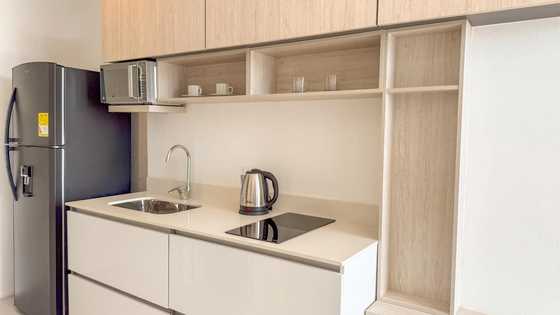 Apartamentos Luxury Hotel Porto Horizonte - Ar Rentals Gaira Apartment
