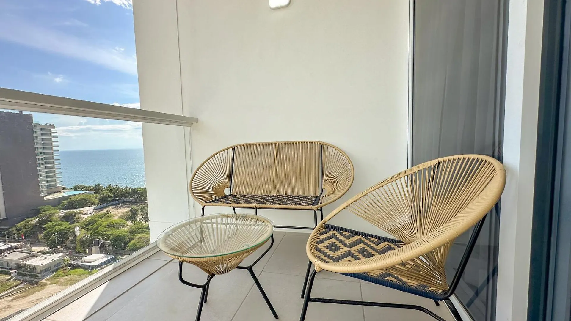 Apartamentos Luxury Hotel Porto Horizonte - Ar Rentals Gaira Colombia